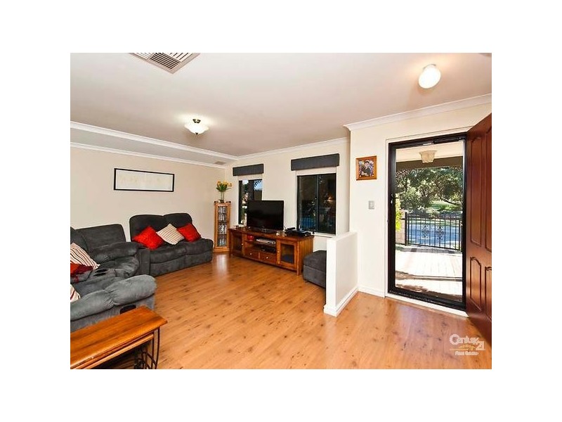 3 Nolin Way, Secret Harbour WA 6173