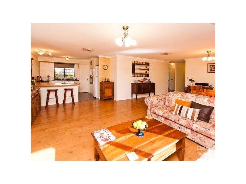 3 Nolin Way, Secret Harbour WA 6173