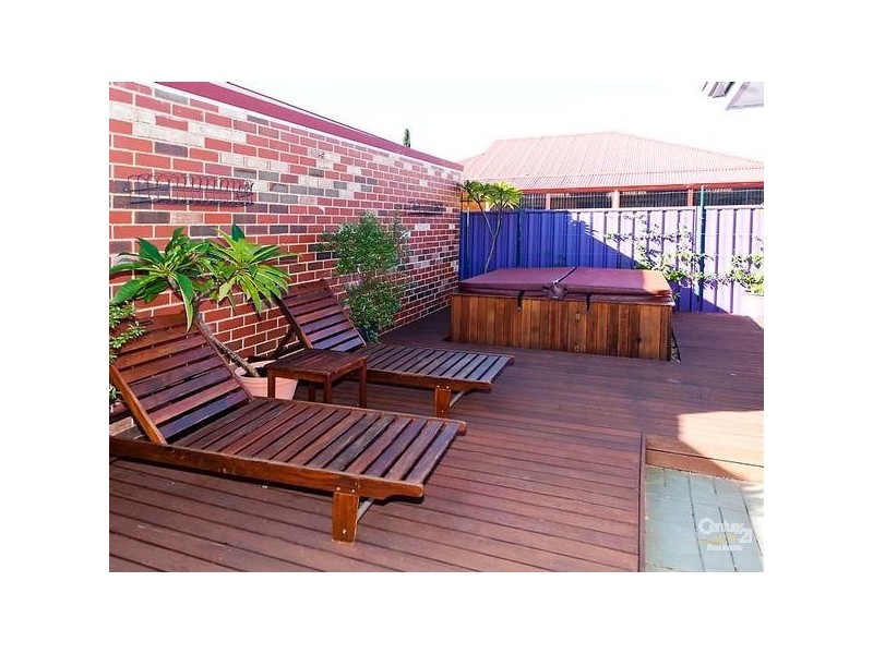 3 Nolin Way, Secret Harbour WA 6173