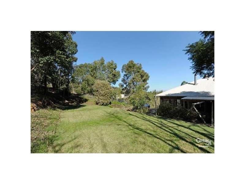 9 Ray Close, Byford WA 6122