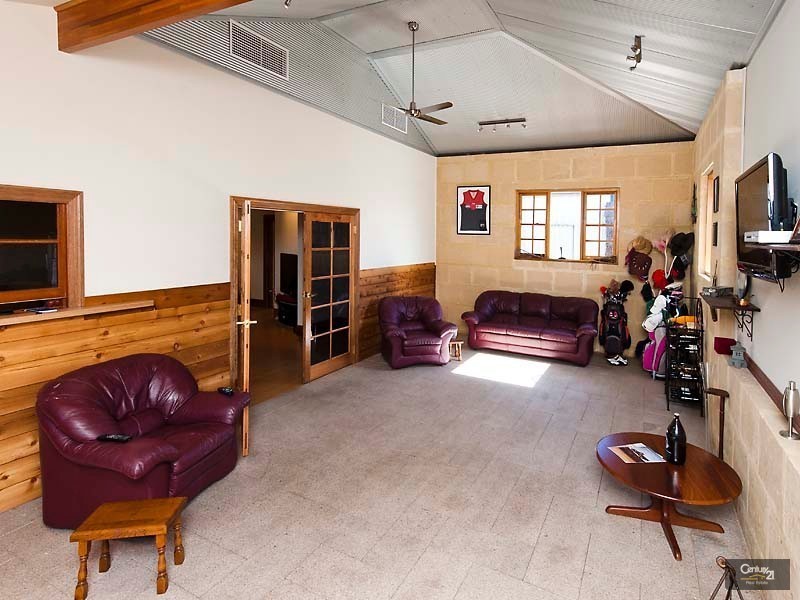 44 Walter Road East, Bassendean WA 6054