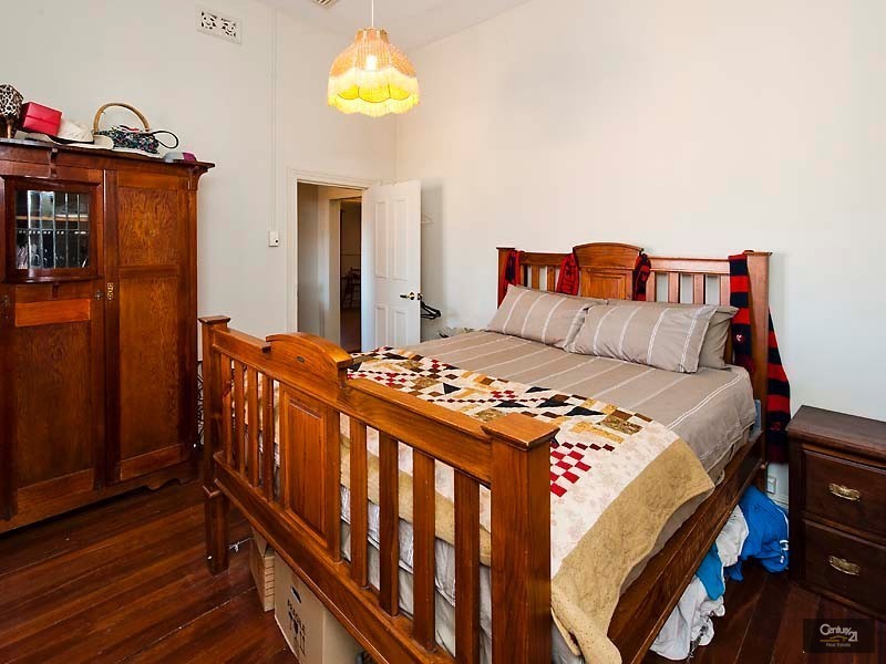 44 Walter Road East, Bassendean WA 6054