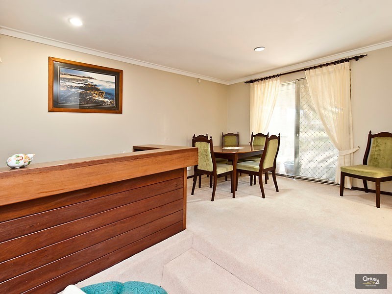 14 Manildra Drive, Dudley Park WA 6210