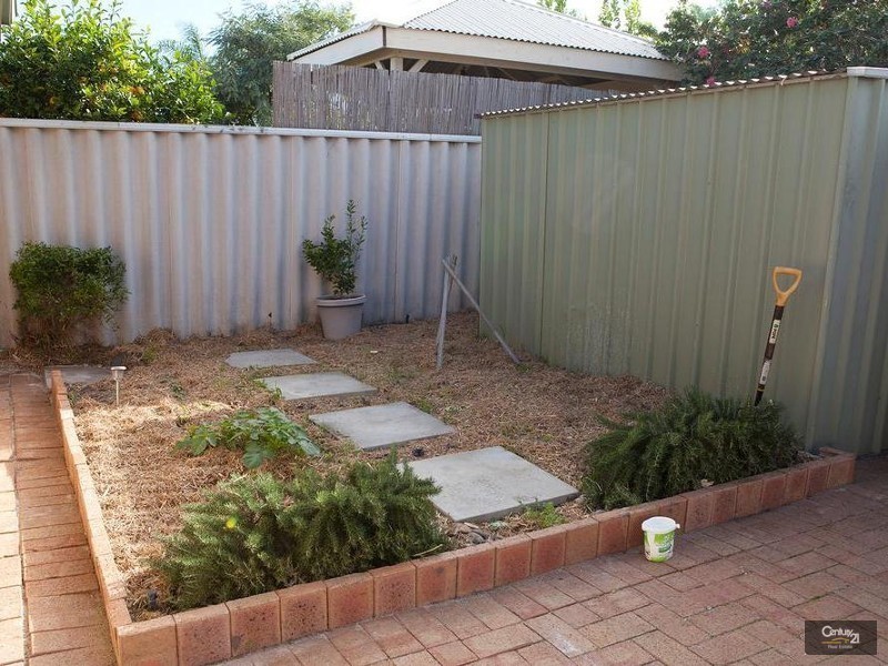 16 Casuarina Court, Canning Vale WA 6155