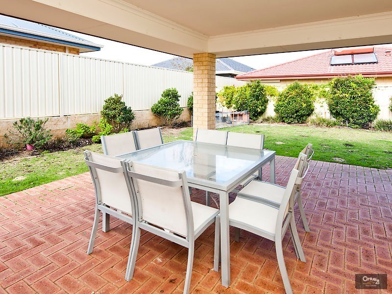 11 Friend Terrace, Baldivis WA 6171