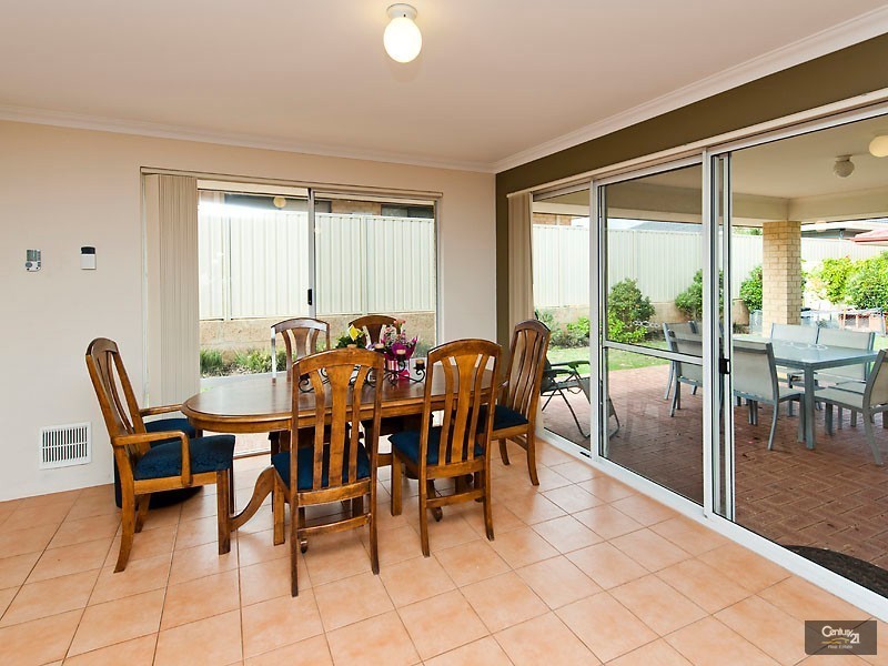 11 Friend Terrace, Baldivis WA 6171