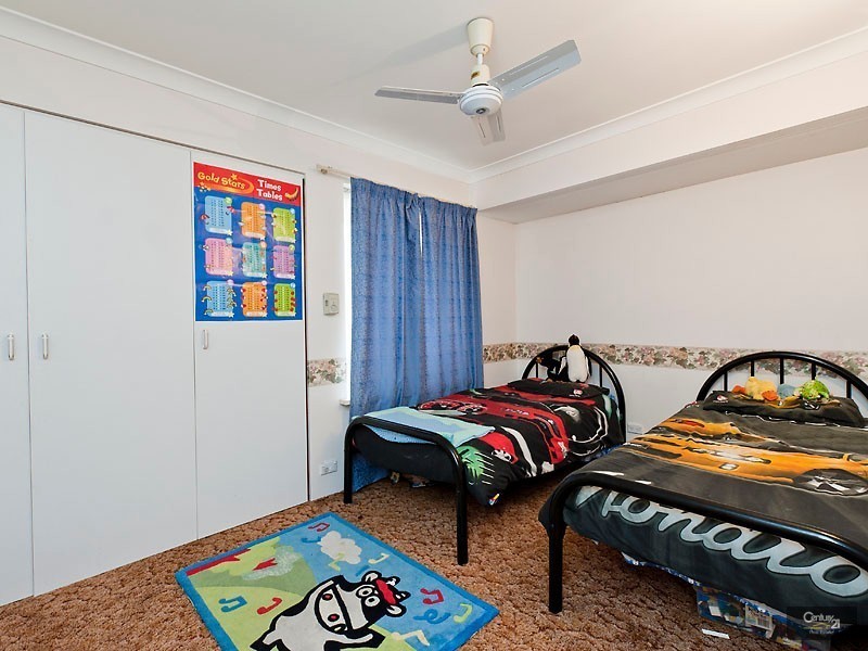 42 Huntingdale Road, Huntingdale WA 6110