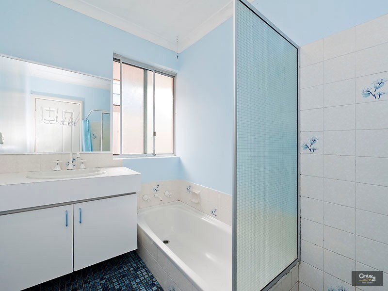 42 Huntingdale Road, Huntingdale WA 6110