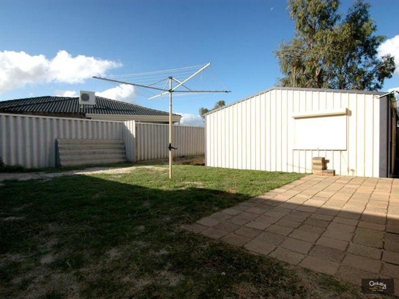 32 Shannon Ramble, Gosnells WA 6110