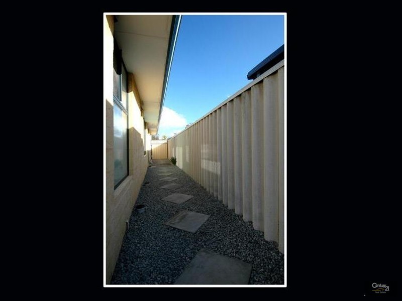 32 Shannon Ramble, Gosnells WA 6110