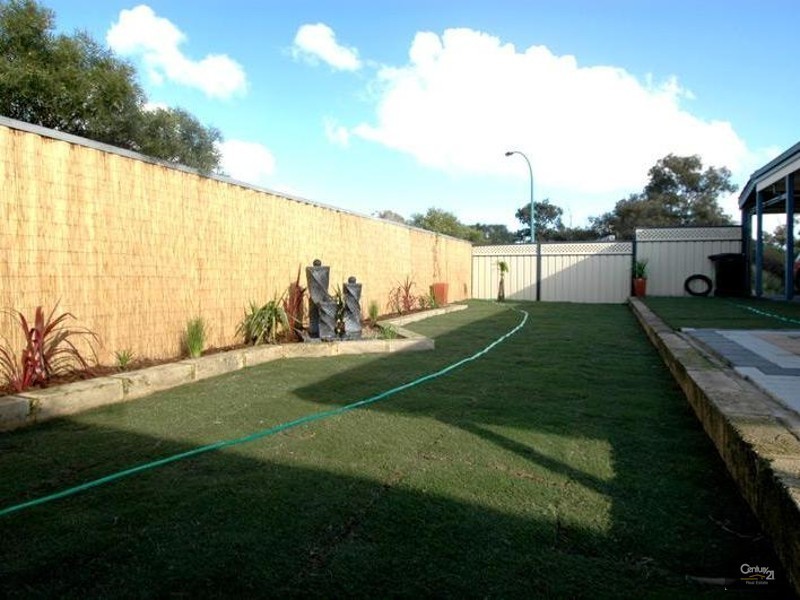 32 Shannon Ramble, Gosnells WA 6110