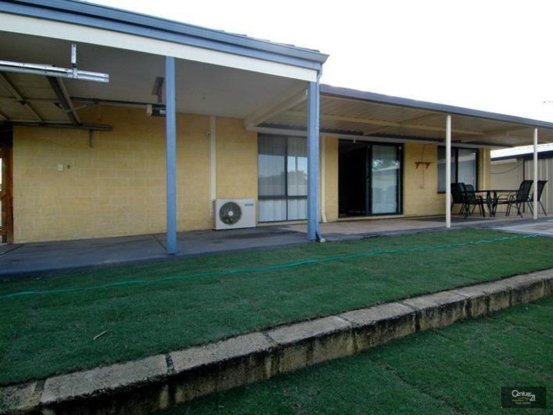 32 Shannon Ramble, Gosnells WA 6110