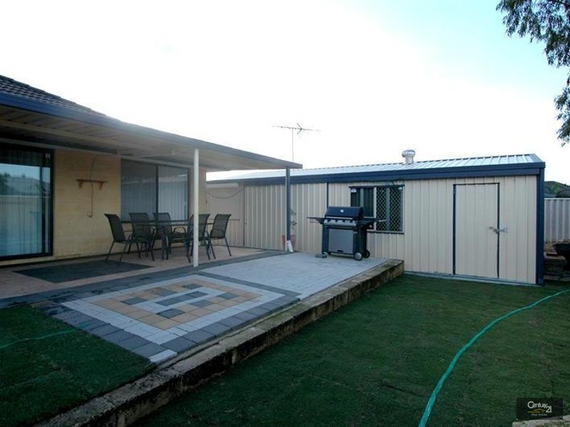 32 Shannon Ramble, Gosnells WA 6110