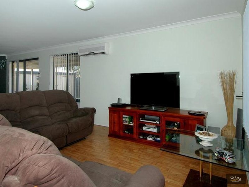 32 Shannon Ramble, Gosnells WA 6110