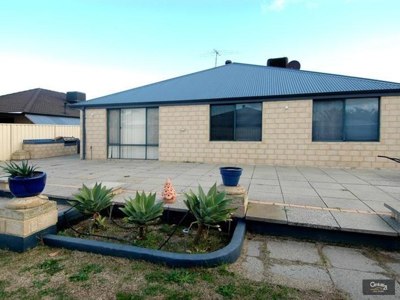 22 Potter Street, Huntingdale WA 6110