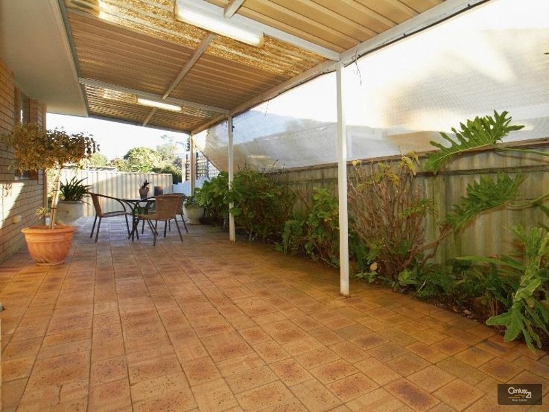 1/16 Glenmoy Ave, Willetton WA 6155