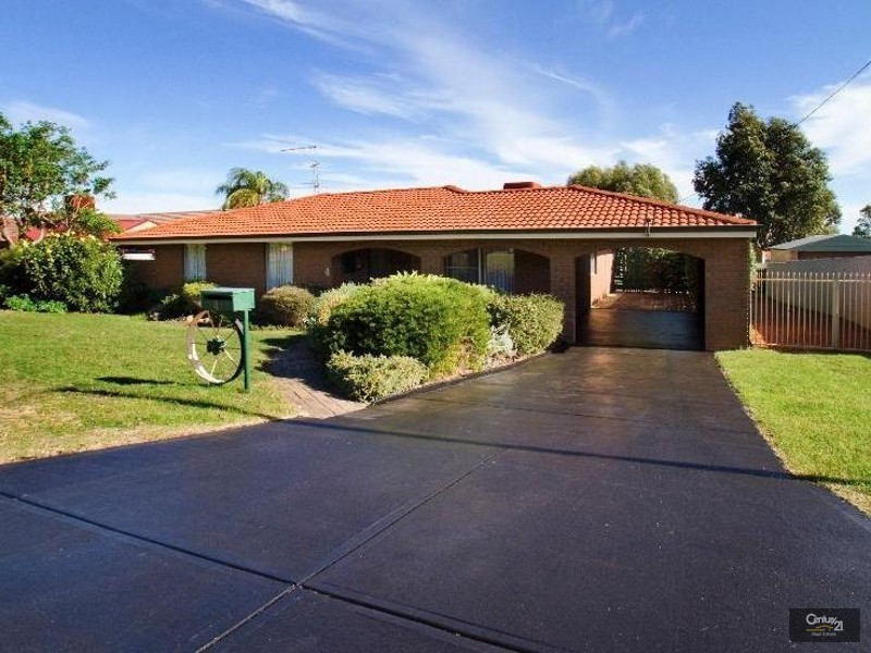 4 Kingsley Terrace, Kelmscott WA 6111