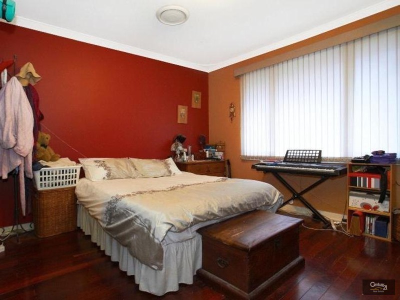 1 Banksia Circle, Thornlie WA 6108