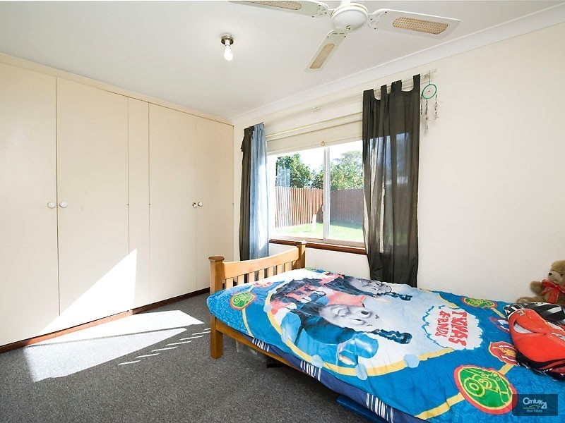 25 Elvington Way, Thornlie WA 6108