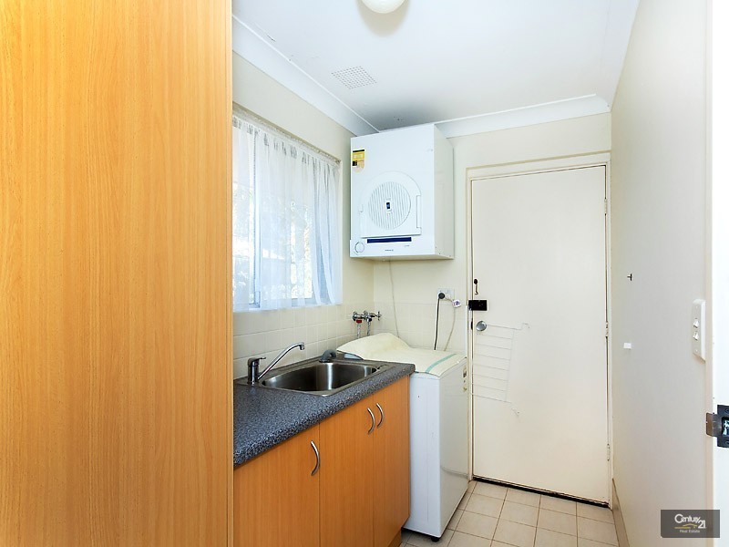 122 Hume Road, Thornlie WA 6108