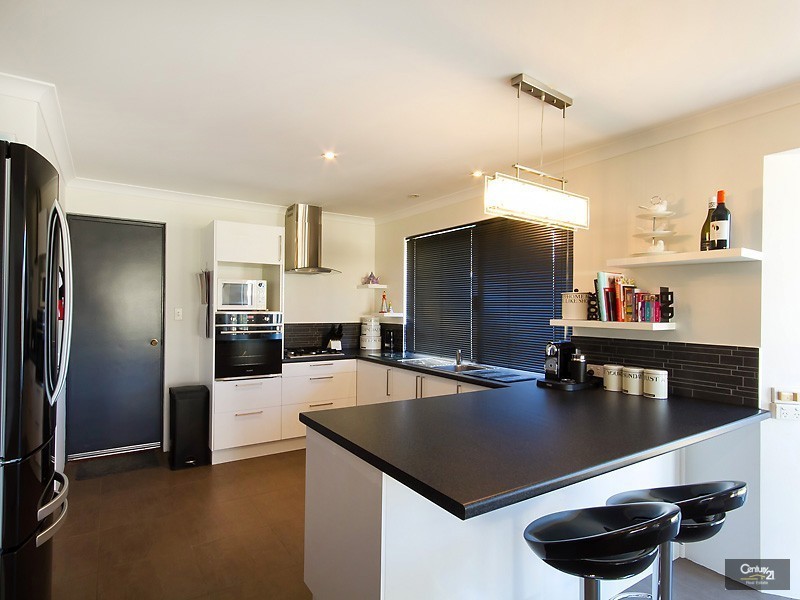 87 Gay Street, Huntingdale WA 6110