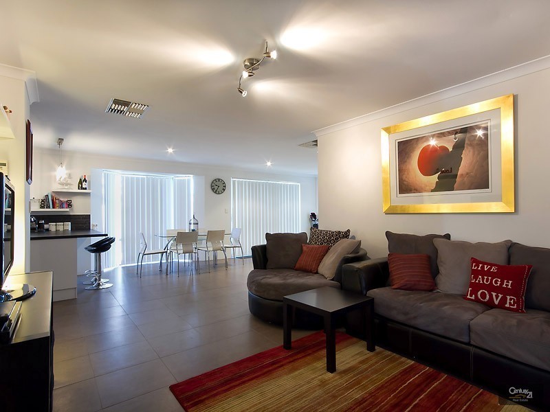 87 Gay Street, Huntingdale WA 6110