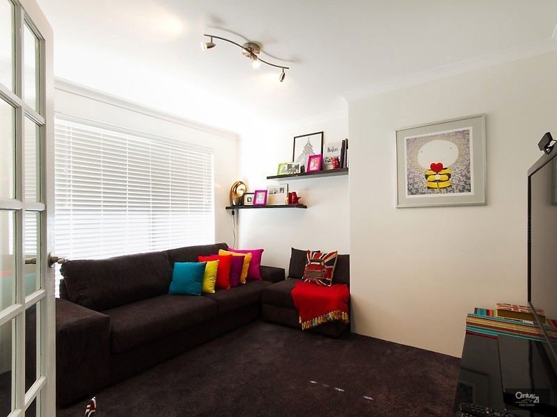 87 Gay Street, Huntingdale WA 6110