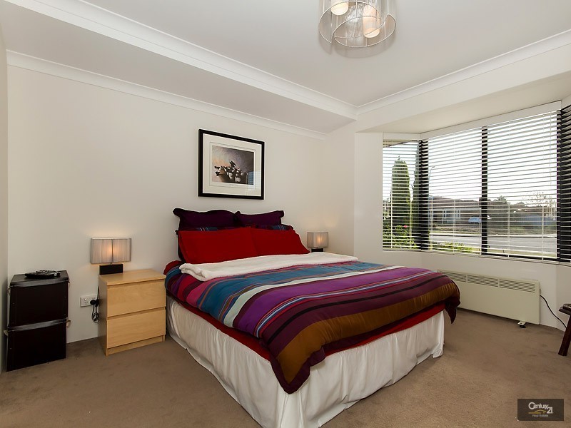 87 Gay Street, Huntingdale WA 6110