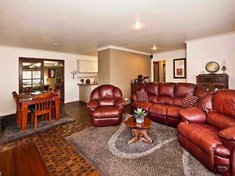 21 Kelton Way, Thornlie WA 6108