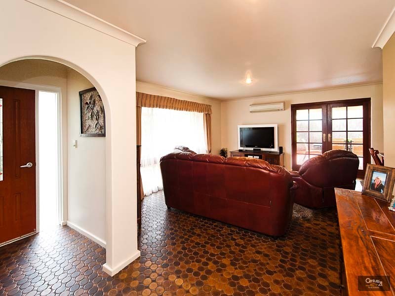 21 Kelton Way, Thornlie WA 6108