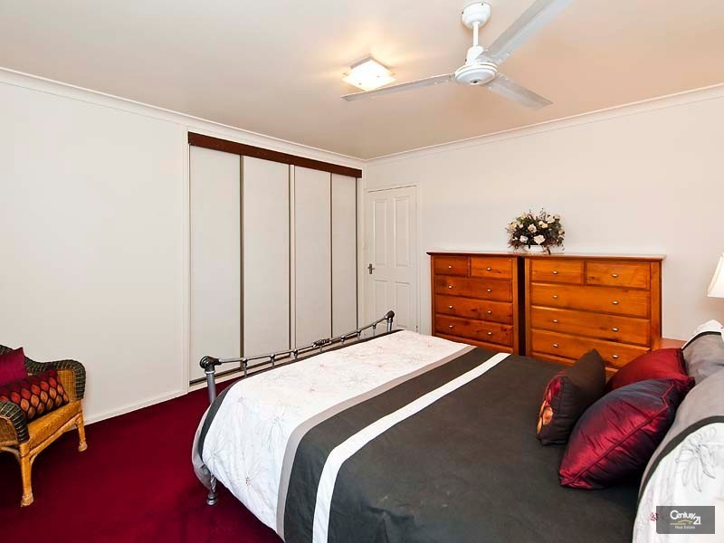 21 Kelton Way, Thornlie WA 6108