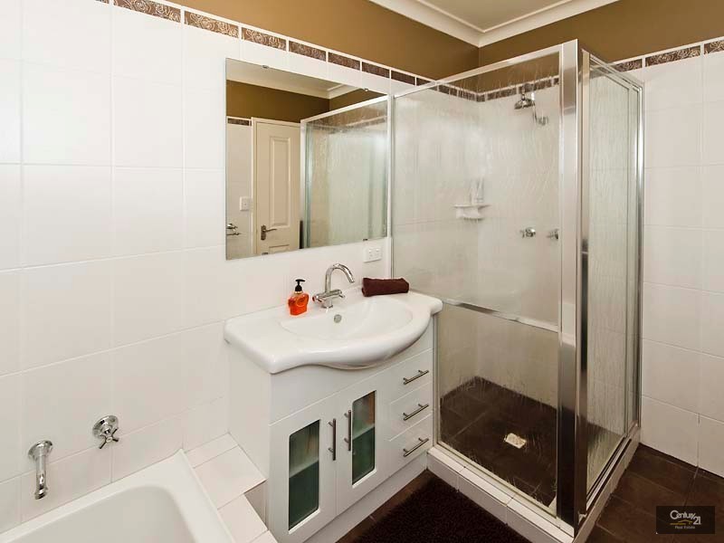 21 Kelton Way, Thornlie WA 6108