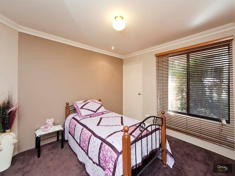 1 Blackbutt Way, Canning Vale WA 6155