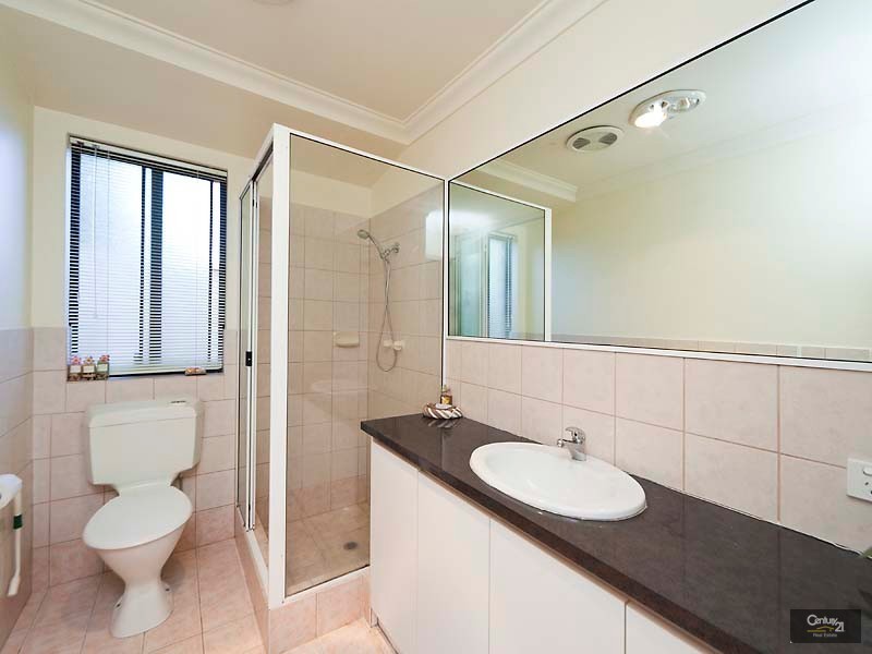 1 Blackbutt Way, Canning Vale WA 6155