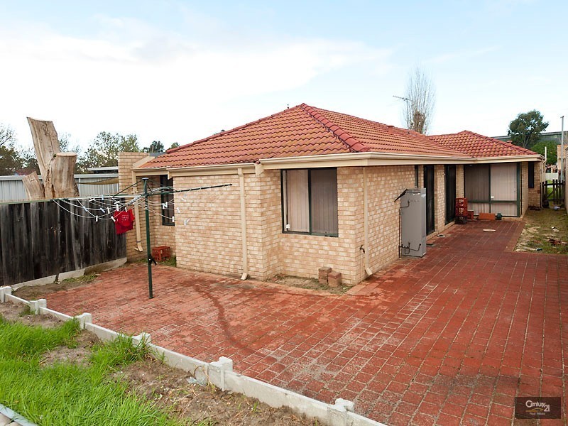 40 Derisleigh Street, Cannington WA 6107