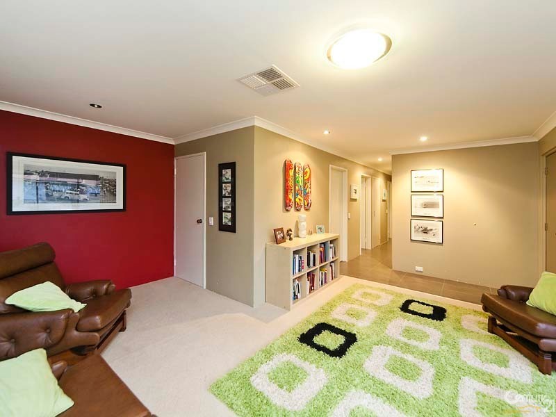 3 Meldreth Court, Willetton WA 6155