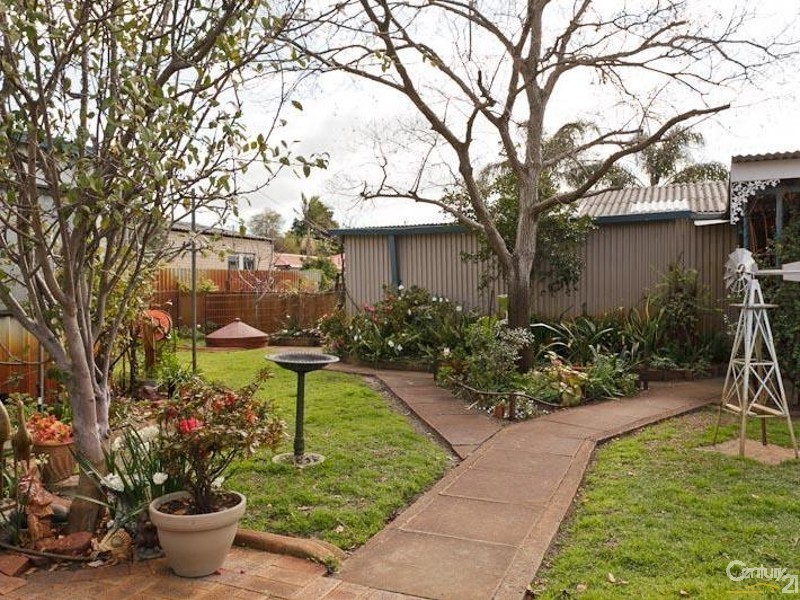 47 Probert Road, Thornlie WA 6108