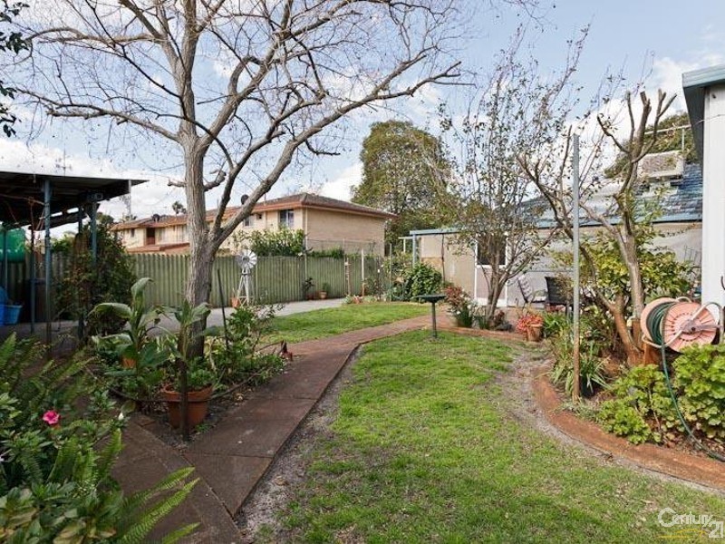 47 Probert Road, Thornlie WA 6108