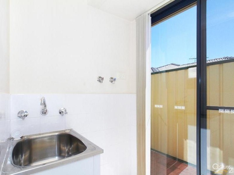 9/33 Gillen Way, Success WA 6164