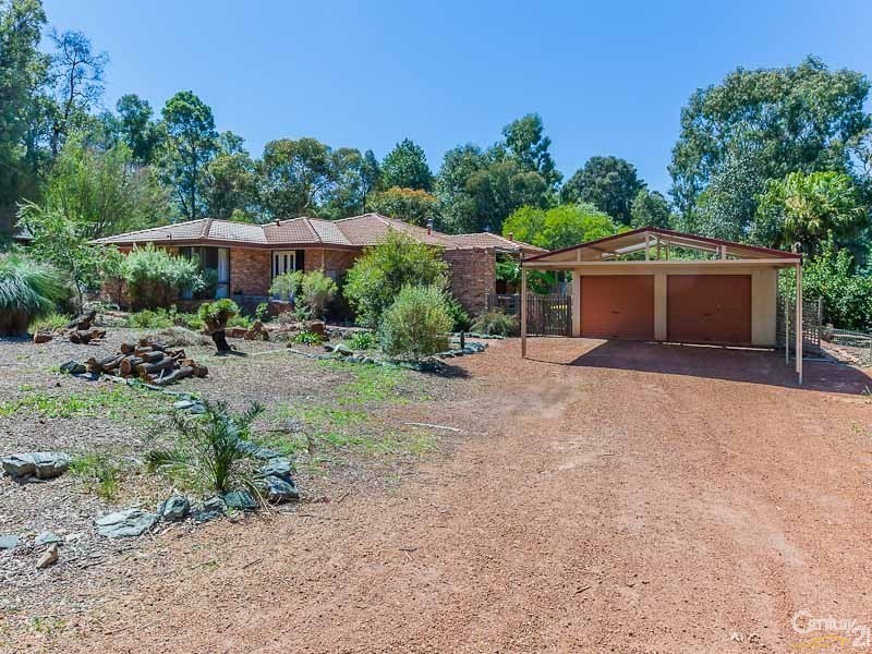 11 Jarrah Road, Roleystone WA 6111
