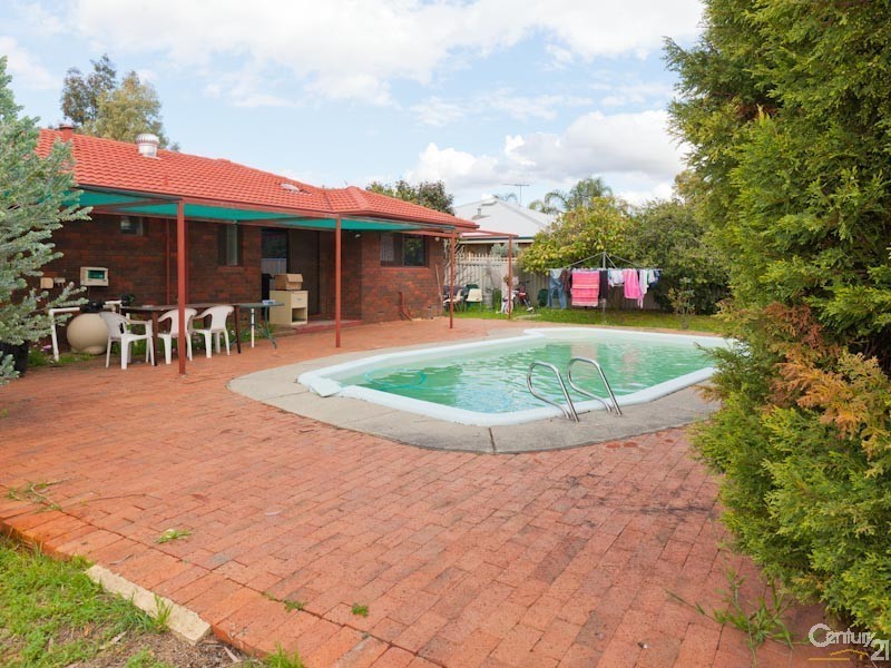 1 Haynes Crt, Armadale WA 6112