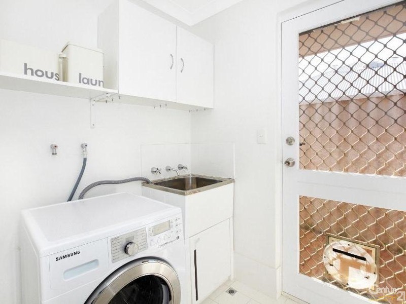 3/10 Madden Way, Brentwood WA 6153