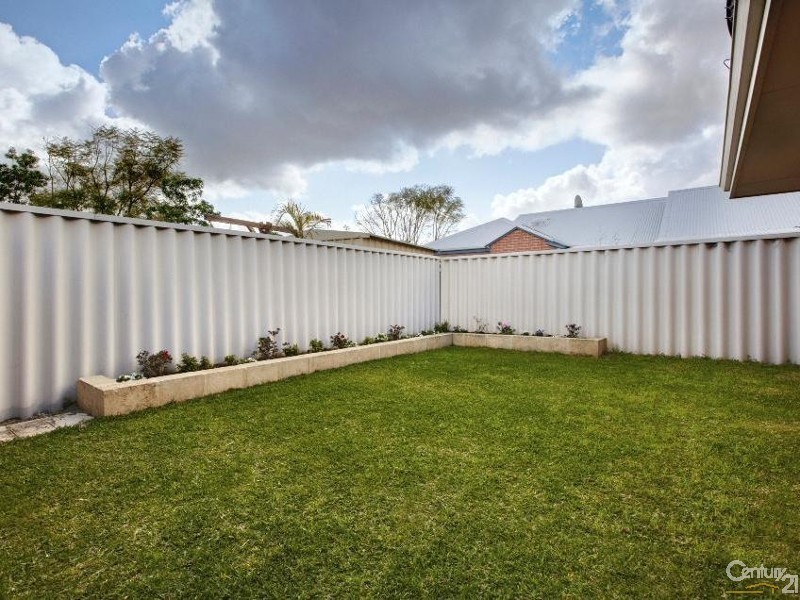 3/10 Madden Way, Brentwood WA 6153