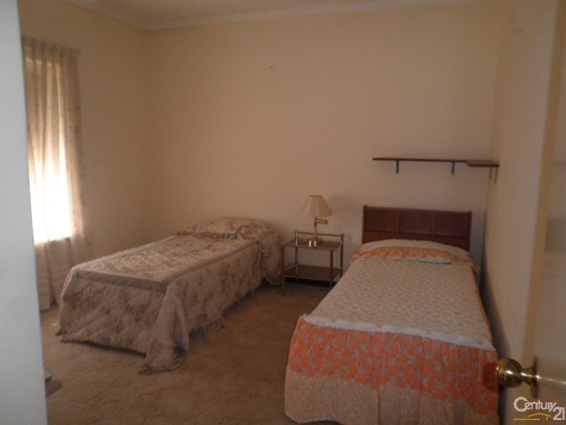 4 Suffolk Street, Fremantle WA 6160