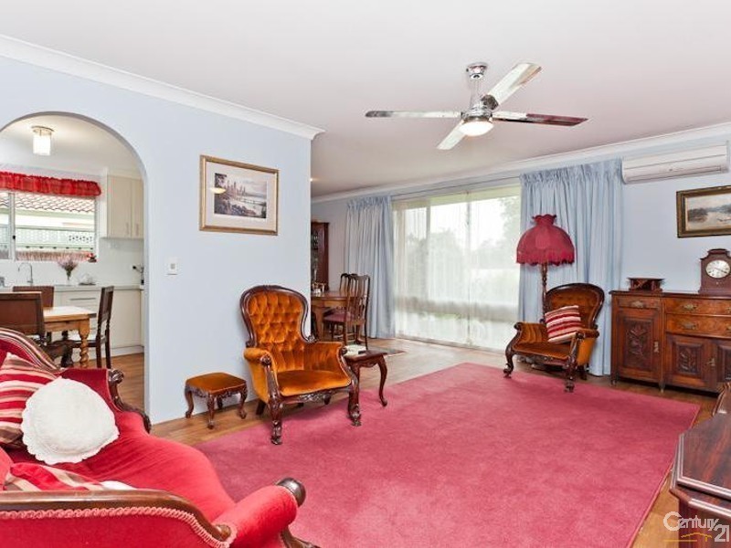 9 Essington Street, Huntingdale WA 6110