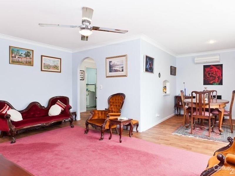 9 Essington Street, Huntingdale WA 6110