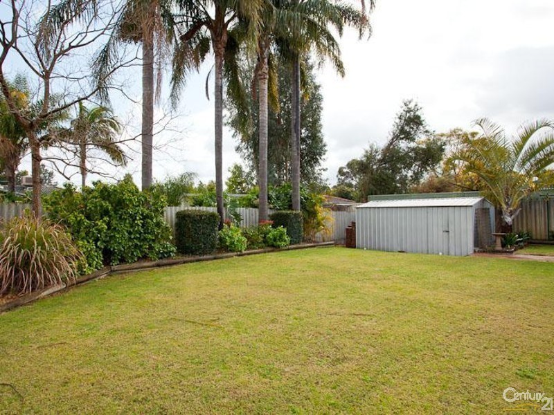 9 Essington Street, Huntingdale WA 6110