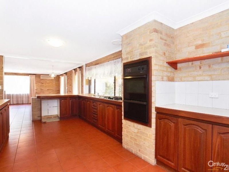 18  Cheney Court, Swan View WA 6056