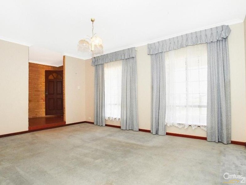18  Cheney Court, Swan View WA 6056