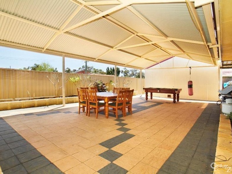 24 Kennett Street, Maddington WA 6109